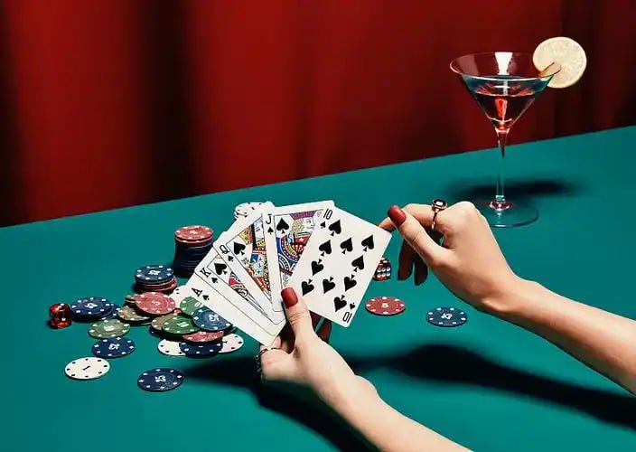 Tampilan permainan Buffalo King dengan simbol kerbau dan binatang liar di platform bank 303